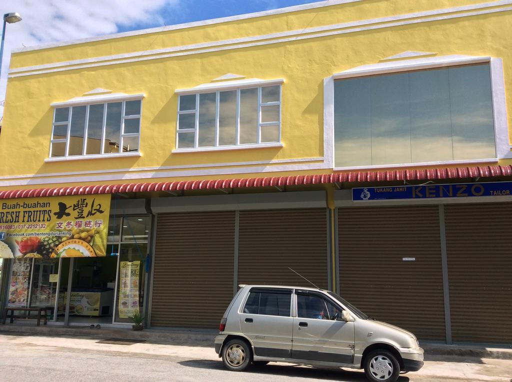 Bentong Street View Guest House 文冬街景旅馆 Kampong Chabang Exterior foto